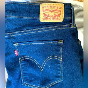 Levi’s Women’s Classic Mid Rise Skinny Jeans Size 16